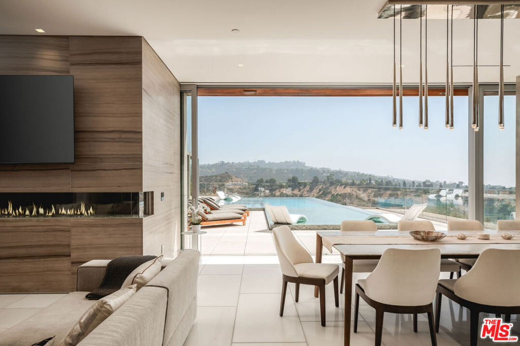 MLS #25575239 img 17