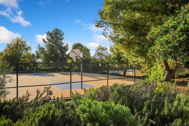 40998 Promenade Chardonnay Hls, Temecula CA: https://media.crmls.org/mediaz/e9c75164-fc4f-4cb1-8d0a-cd9ec05efbb6.jpg