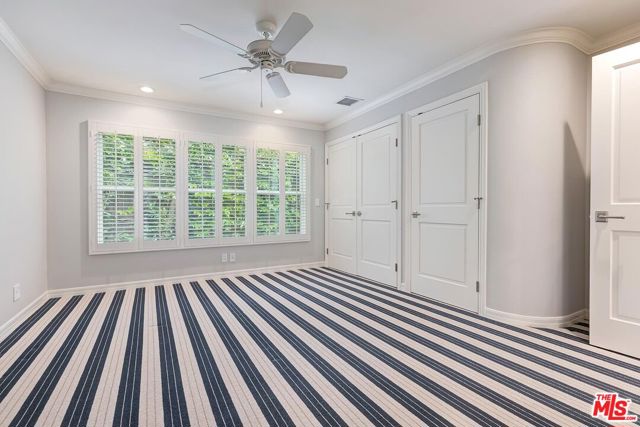 4211 Toluca Lake Lane, Toluca Lake CA: https://media.crmls.org/mediaz/e9c81da6-97bd-479b-ba3b-32045f57badf.jpg