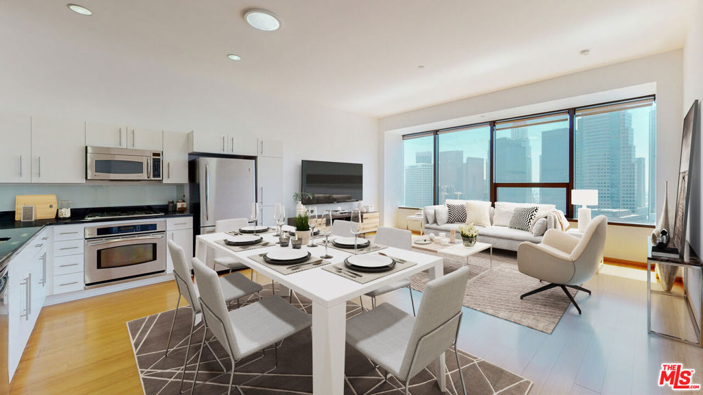 1100 Wilshire Boulevard 2808, Los Angeles, CA 90017