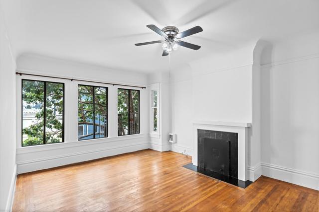 751753 8th Avenue, San Francisco CA: https://media.crmls.org/mediaz/e9c8dbc0-612b-4d0d-92f7-2226b1fd4081.jpg