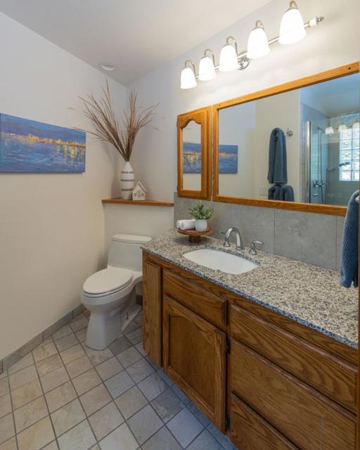 573 Meadow Road, Aptos CA: https://media.crmls.org/mediaz/e9c94831-2dfd-4fbe-997e-9b60c0c8ef69.jpg
