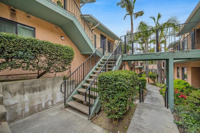 Detail Gallery Image 30 of 31 For 552 Canyon Dr #15,  Oceanside,  CA 92054 - 2 Beds | 2 Baths