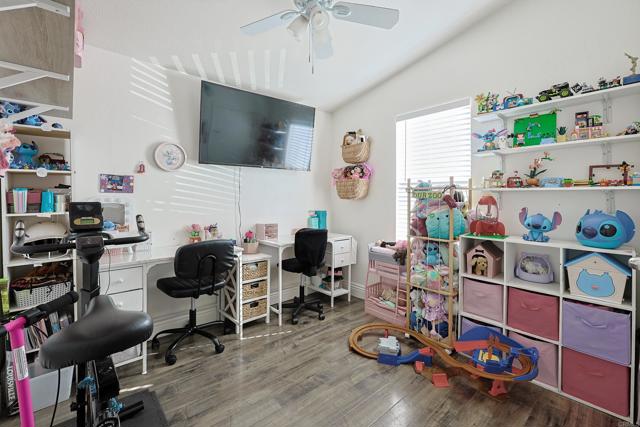 Detail Gallery Image 29 of 61 For 10767 Jamacha Bld Spc 151,  Spring Valley,  CA 91978 - 3 Beds | 2 Baths