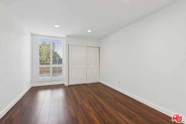 4275 Via Arbolada, Los Angeles CA: https://media.crmls.org/mediaz/e9c9e96e-6607-494d-a2ff-e35d4b68f152.jpg