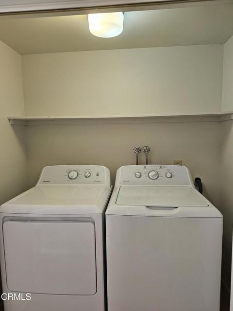 2166 N Indian Canyon Drive, Palm Springs CA: https://media.crmls.org/mediaz/e9caf97f-02b0-4b1d-bbfe-9a2c88471cd7.jpg