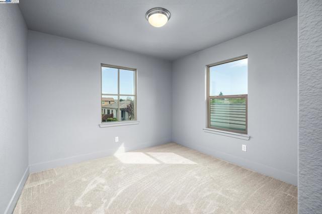 115 Lemon Blossom Ln, Patterson CA: https://media.crmls.org/mediaz/e9cb32ac-0fe1-404c-93f0-2e34185f9009.jpg