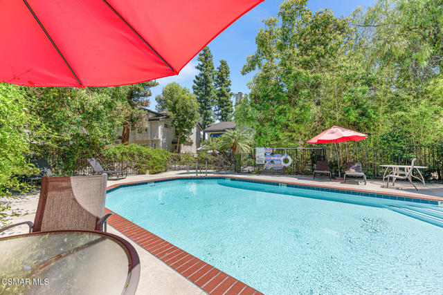 5720 Skyview Way, Agoura Hills CA: https://media.crmls.org/mediaz/e9cc314b-ff97-4bac-9b04-4fb4210321ce.jpg