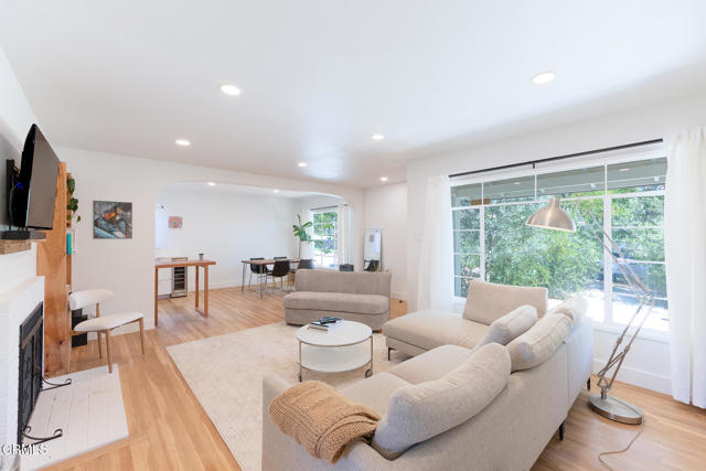 Detail Gallery Image 6 of 24 For 309 Agnus Dr, Ventura,  CA 93003 - 3 Beds | 2 Baths