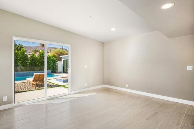 38855 Paradise Way, Cathedral City CA: https://media.crmls.org/mediaz/e9cc79e0-513a-4856-97f4-7624611adcb7.jpg