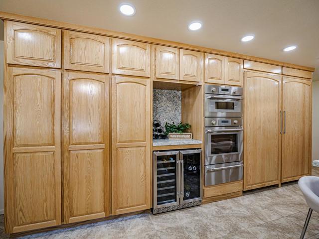 20150 Tarawild Court, Prunedale CA: https://media.crmls.org/mediaz/e9cc9222-77b6-4c3b-b822-8a5073dcf8c8.jpg