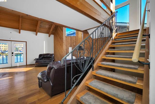 Image 22 of 60 For 1293 Sanderling Is