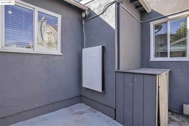 Image 15 of 19 For 1344 99th Ave