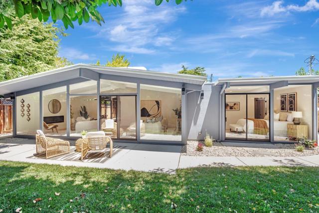 3428 Greer Road, Palo Alto CA: https://media.crmls.org/mediaz/e9cf09f7-b260-4171-85b9-2c8bf59bd2d2.jpg