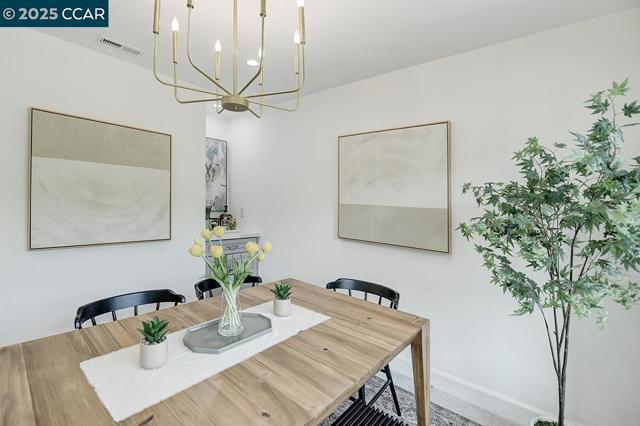 2175 Cactus Ct, Walnut Creek CA: https://media.crmls.org/mediaz/e9cf6012-4fff-48f5-aa2c-744c41353ac6.jpg