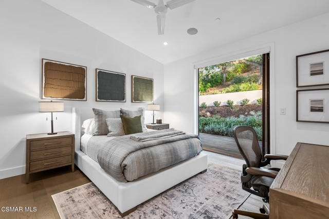 2443 Stafford Road, Westlake Village CA: https://media.crmls.org/mediaz/e9cf8dbe-3285-4dc1-a452-055a09a6843d.jpg