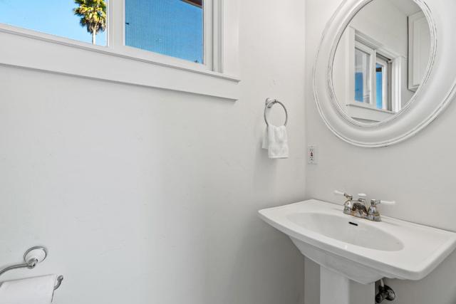 1719 Bay Street, Santa Cruz CA: https://media.crmls.org/mediaz/e9d08771-34dd-4f72-90ae-e51388266198.jpg