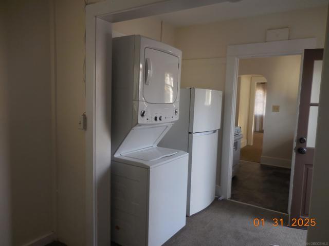 Image 13 of 20 For 711 Robinson Avenue