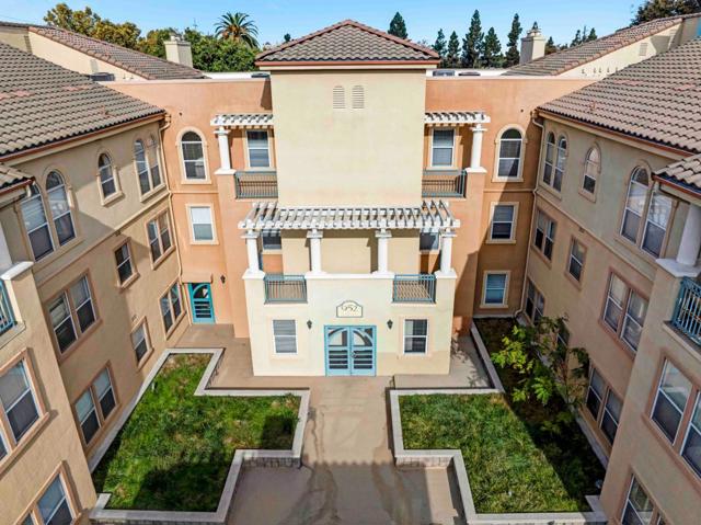 952 S 11th Street, San Jose CA: https://media.crmls.org/mediaz/e9d1c37a-50c3-43af-8edf-205dfa56b267.jpg