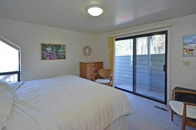 22800 E Cliff Drive, Santa Cruz CA: https://media.crmls.org/mediaz/e9d279ae-4448-47f3-bebc-fad4b7211112.jpg