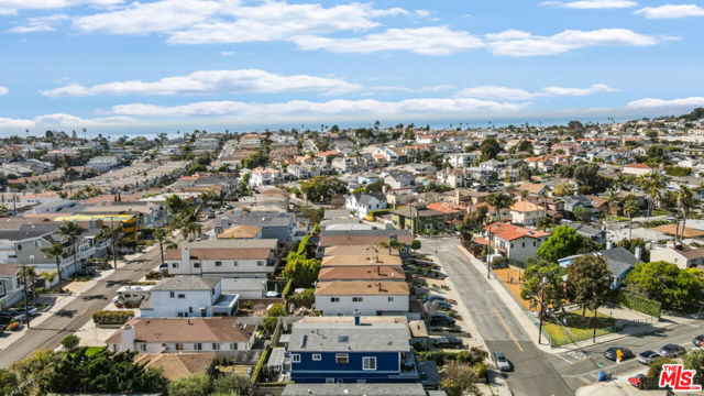 1718 Belmont Lane, Redondo Beach, California 90278, 5 Bedrooms Bedrooms, ,3 BathroomsBathrooms,Residential,Sold,Belmont,23289879