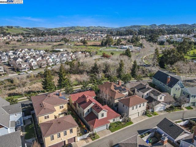 1166 Taraya Terrace, Hercules CA: https://media.crmls.org/mediaz/e9d38040-42b5-42df-9c32-86545cbba90a.jpg