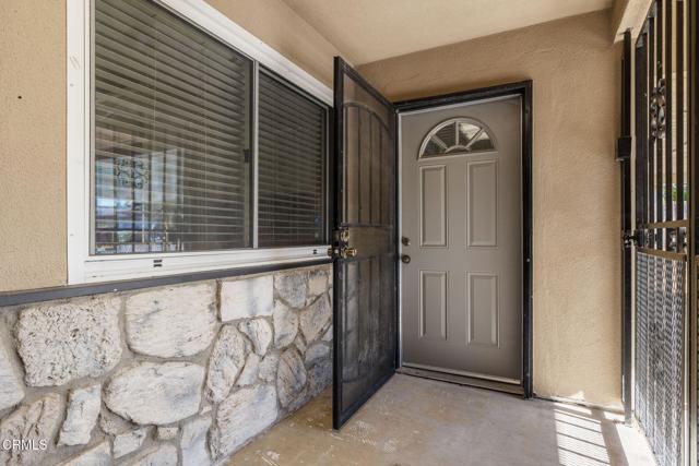 Detail Gallery Image 7 of 47 For 4407 Glencannon St, Bakersfield,  CA 93308 - 3 Beds | 2 Baths
