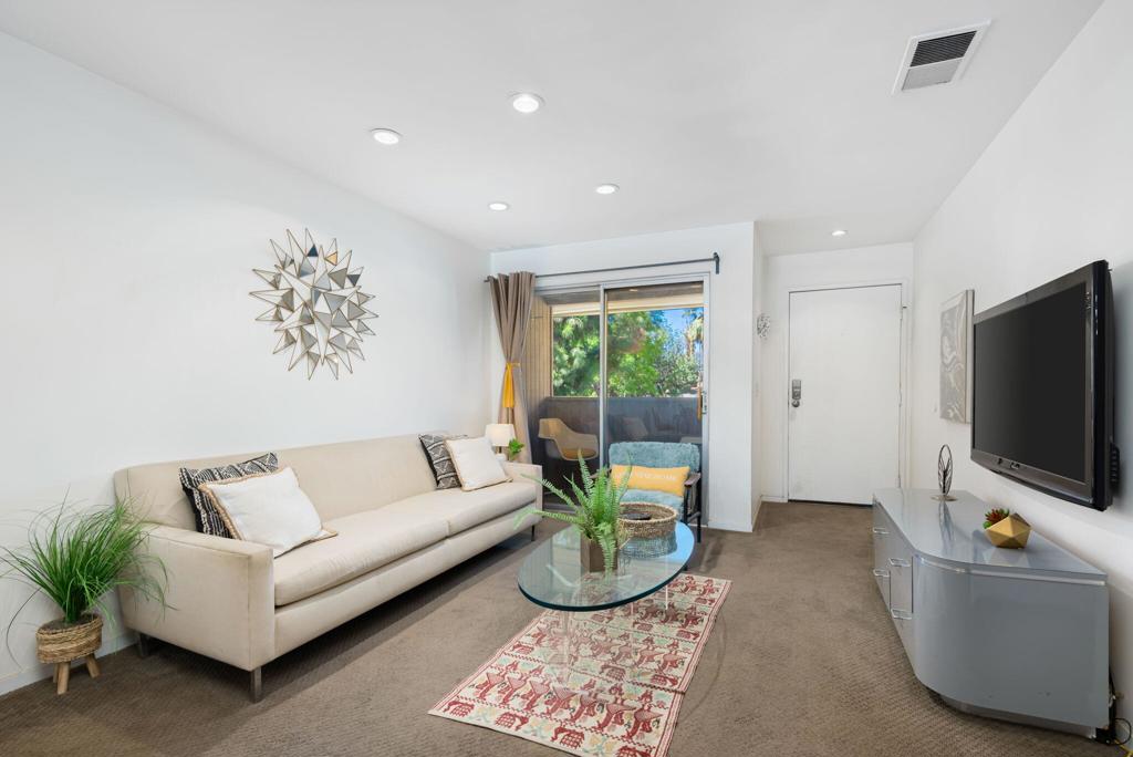 MLS #219138015DA image #5