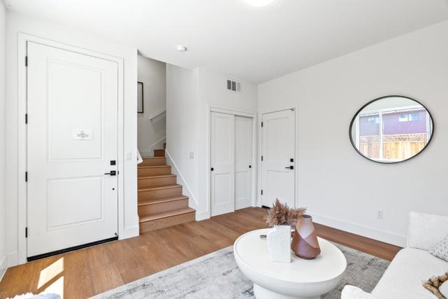 931 Woodside Road, Redwood City CA: https://media.crmls.org/mediaz/e9d686af-1481-4a06-988b-35a08dc4ef80.jpg