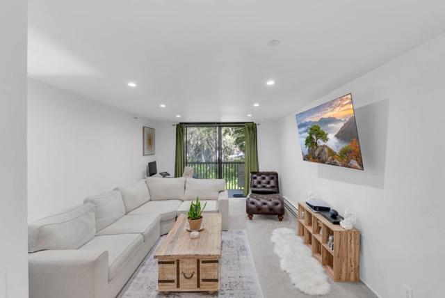 5202 Shelter Creek Lane, San Bruno CA: https://media.crmls.org/mediaz/e9d7804e-2a41-4a64-94a3-b9bb4fe35f0f.jpg