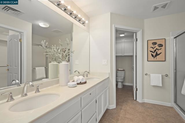 5954 Autumnwood Dr, Walnut Creek CA: https://media.crmls.org/mediaz/e9d850bf-e0e5-47e0-b5e7-eca3aebb54f4.jpg