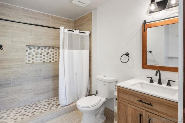 6675 Caminito Lindrick, La Jolla CA: https://media.crmls.org/mediaz/e9d90e98-732c-41ef-ae83-e4ddd06f90ba.jpg