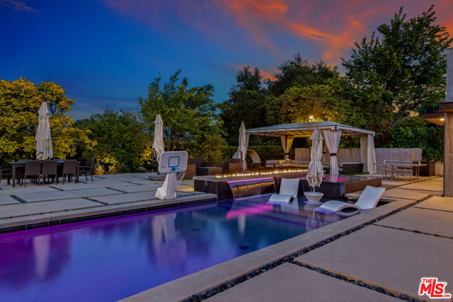 3144 Corda Drive, Los Angeles CA: https://media.crmls.org/mediaz/e9d91a18-3c0a-4fc0-8eb9-0b67951c918e.jpg