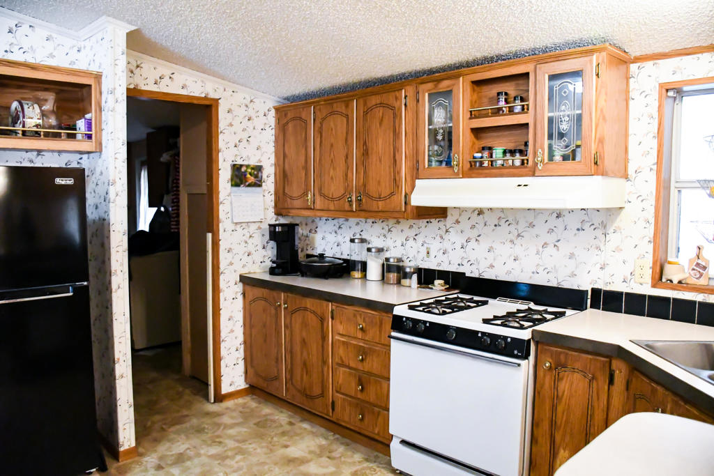 MLS #219138461PS image #5