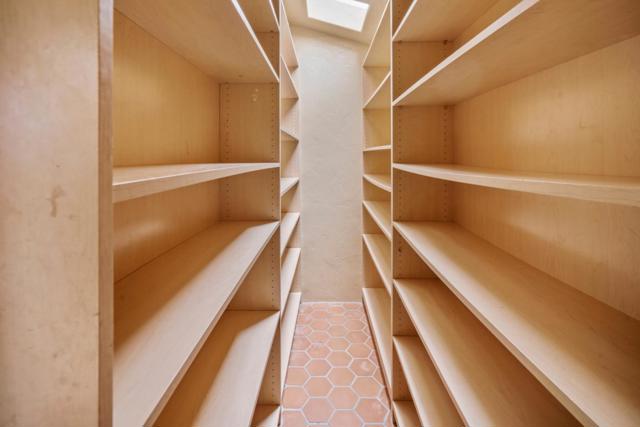 301 Euclid Avenue, Monterey CA: https://media.crmls.org/mediaz/e9d9603d-f783-4615-9e5d-3e2fda575a93.jpg