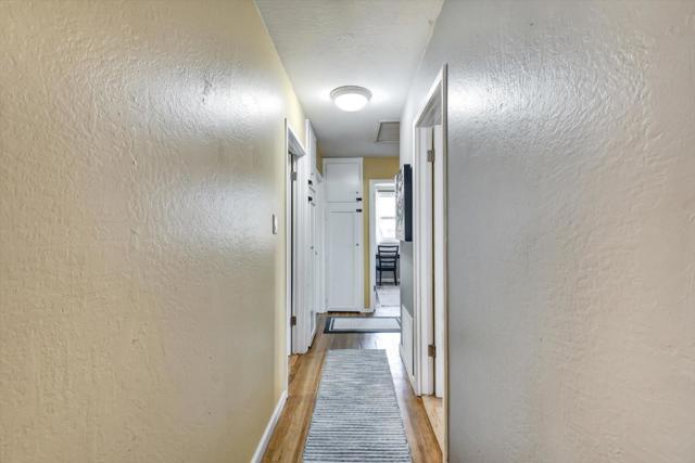 847 Arguello Boulevard, Pacifica CA: https://media.crmls.org/mediaz/e9daeca0-f9d8-4a0a-9daa-8b45bfc90d01.jpg