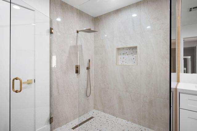 10403 Sunningdale Drive, Rancho Mirage CA: https://media.crmls.org/mediaz/e9db3ae1-3b9e-48ea-82ff-e1fc4098e519.jpg