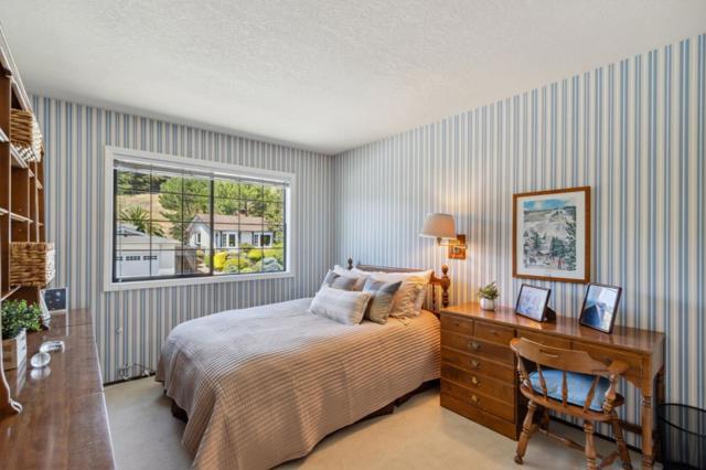 165 Leslie Drive, San Carlos CA: https://media.crmls.org/mediaz/e9db5061-d4f6-4682-9b55-2ba0a5592bc1.jpg