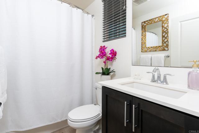 Detail Gallery Image 17 of 54 For 4336 Harbor Way, Oceanside,  CA 92056 - 3 Beds | 3/1 Baths