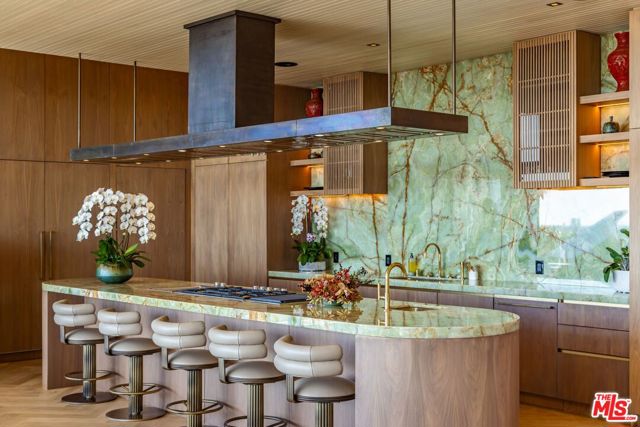 1851 N Stanley Avenue, Los Angeles CA: https://media.crmls.org/mediaz/e9dc72ce-02a6-45c0-b857-5c993e79f703.jpg