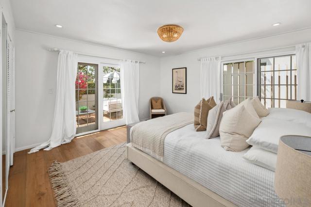 7505 Pepita Way, La Jolla CA: https://media.crmls.org/mediaz/e9dc80b3-b9cf-463c-b361-dfb0b0425826.jpg