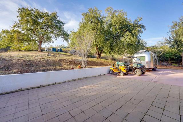 20320 Deerhorn Valley Road, Jamul, California 91935, 4 Bedrooms Bedrooms, ,4 BathroomsBathrooms,Single Family Residence,For Sale,Deerhorn Valley Road,250019383SD