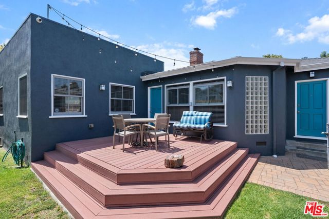 11963 Woodbine Street, Los Angeles CA: https://media.crmls.org/mediaz/e9dcd452-885c-400a-ab91-8d116888ef49.jpg