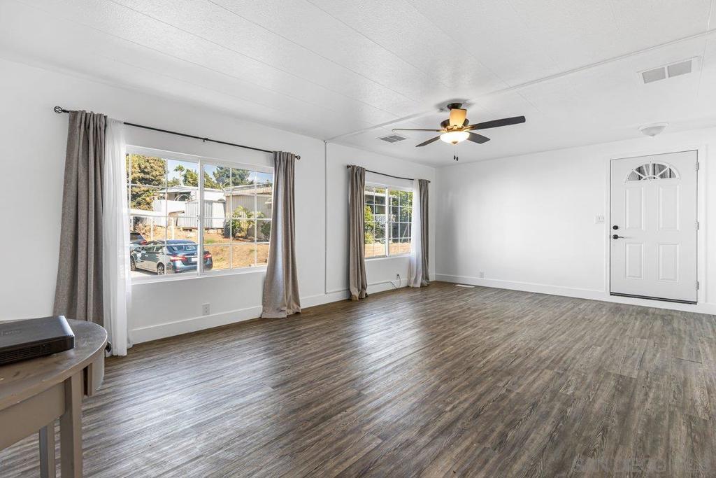 MLS #250036754SD image #6