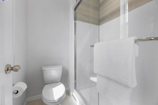 257 E Terra Mia Ave, Mountain House CA: https://media.crmls.org/mediaz/e9e06930-392d-4a6d-9d6c-a5338d769c43.jpg