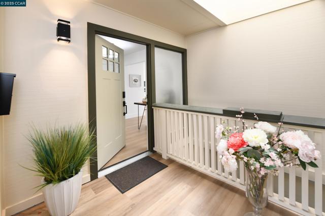 2101 Golden Rain, Walnut Creek CA: https://media.crmls.org/mediaz/e9e0e122-ab6a-4b4f-b6e0-d283dbd4e542.jpg