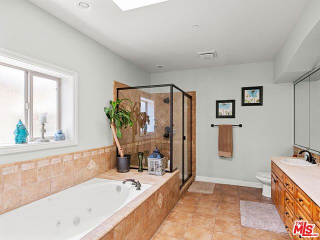 520 Elena Avenue, Redondo Beach, California 90277, 4 Bedrooms Bedrooms, ,2 BathroomsBathrooms,Residential,For Sale,Elena,25537523