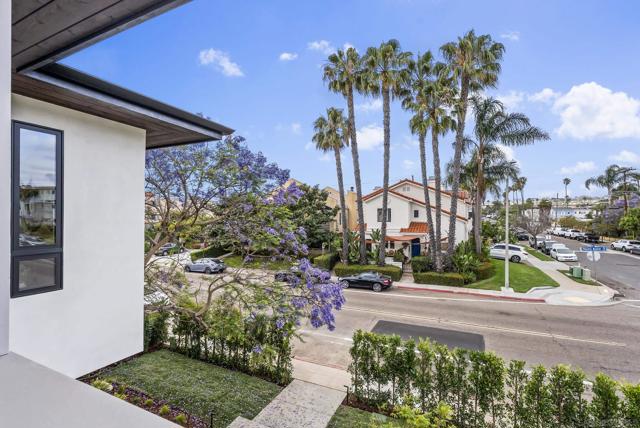 Image 31 of 46 For 1375 Pacific Beach Dr.