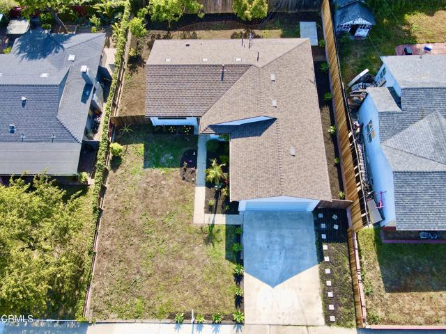 5063 Cypress Lane, Ventura CA: https://media.crmls.org/mediaz/e9e326ba-3d18-4129-ab59-29c22913e9aa.jpg