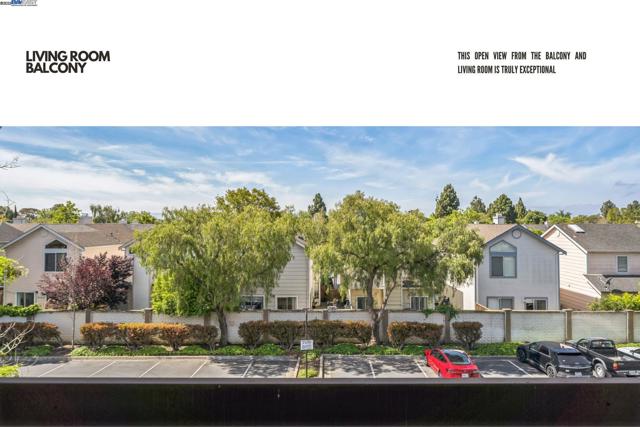 39887 Cedar Blvd, Newark CA: https://media.crmls.org/mediaz/e9e4058e-04ec-45cb-ad5a-fdd57c210de7.jpg